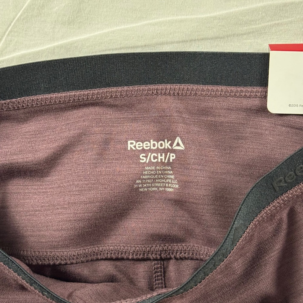 NWT Reebok Women's Size‎ S Raisin Heather Fitted High Rise Performance Short - Picture 5 of 11